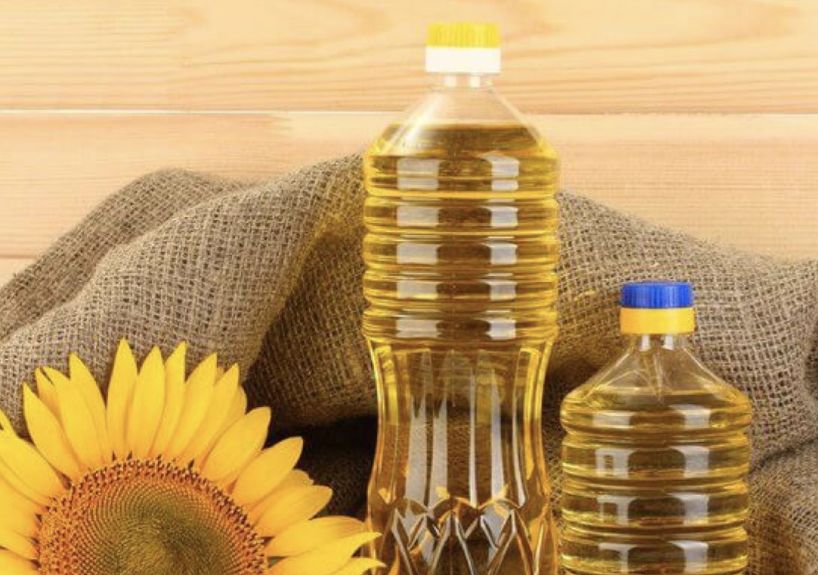 50 tons of sunflower oil image